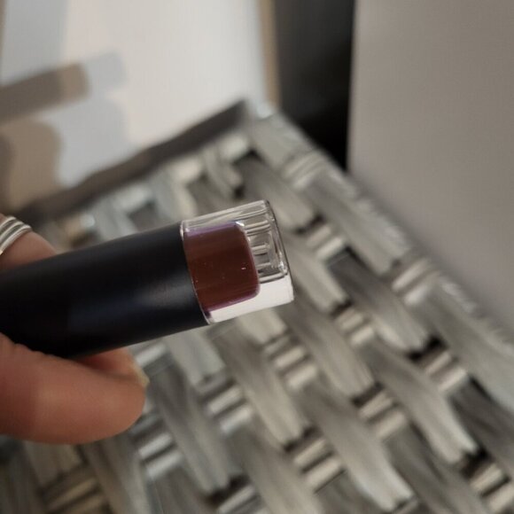 YOUNIQUE SPLASH LIPSTICK - Picture 4 of 4